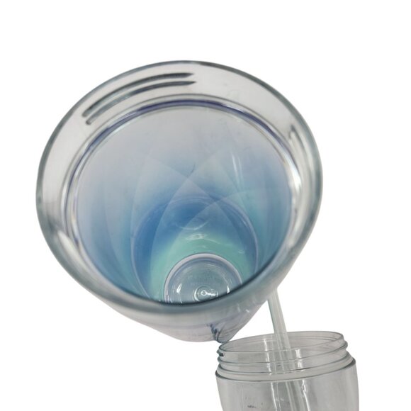 Starbucks 16 Oz Gradient Blue Double-Wall Acrylic Tumbler With Straw & Lid - Picture 7 of 7